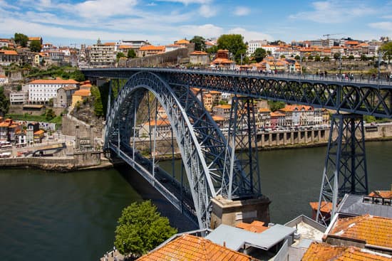 open-holding-company-in-portugal